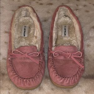 Airwalk Moccasins